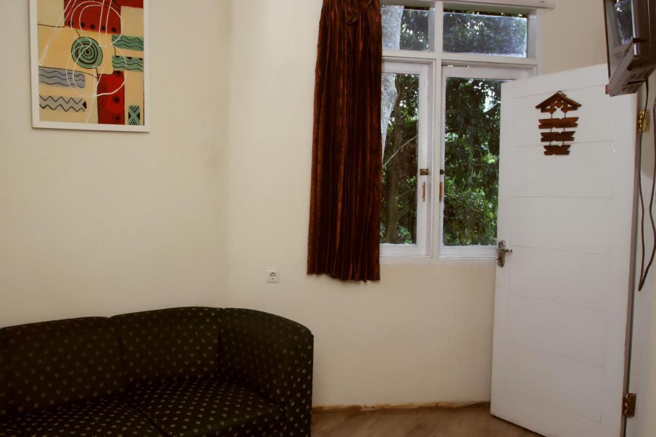 Bantal Guling Villa Lembang Dış mekan fotoğraf