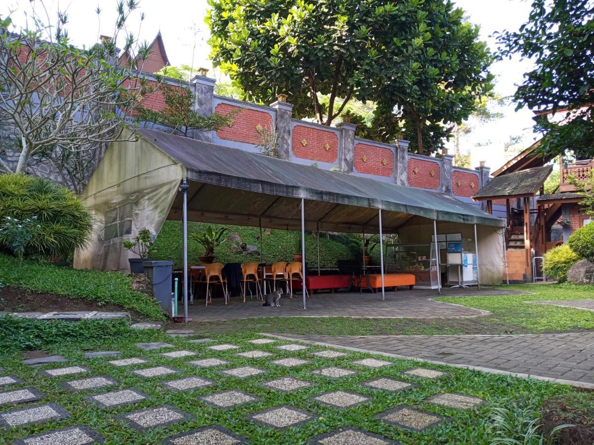 Bantal Guling Villa Lembang Dış mekan fotoğraf