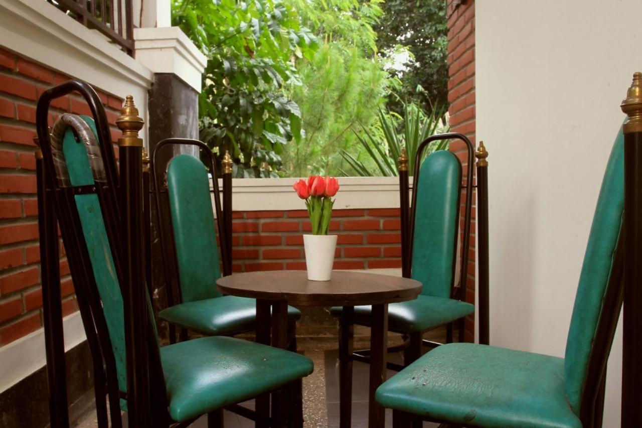 Bantal Guling Villa Lembang Dış mekan fotoğraf