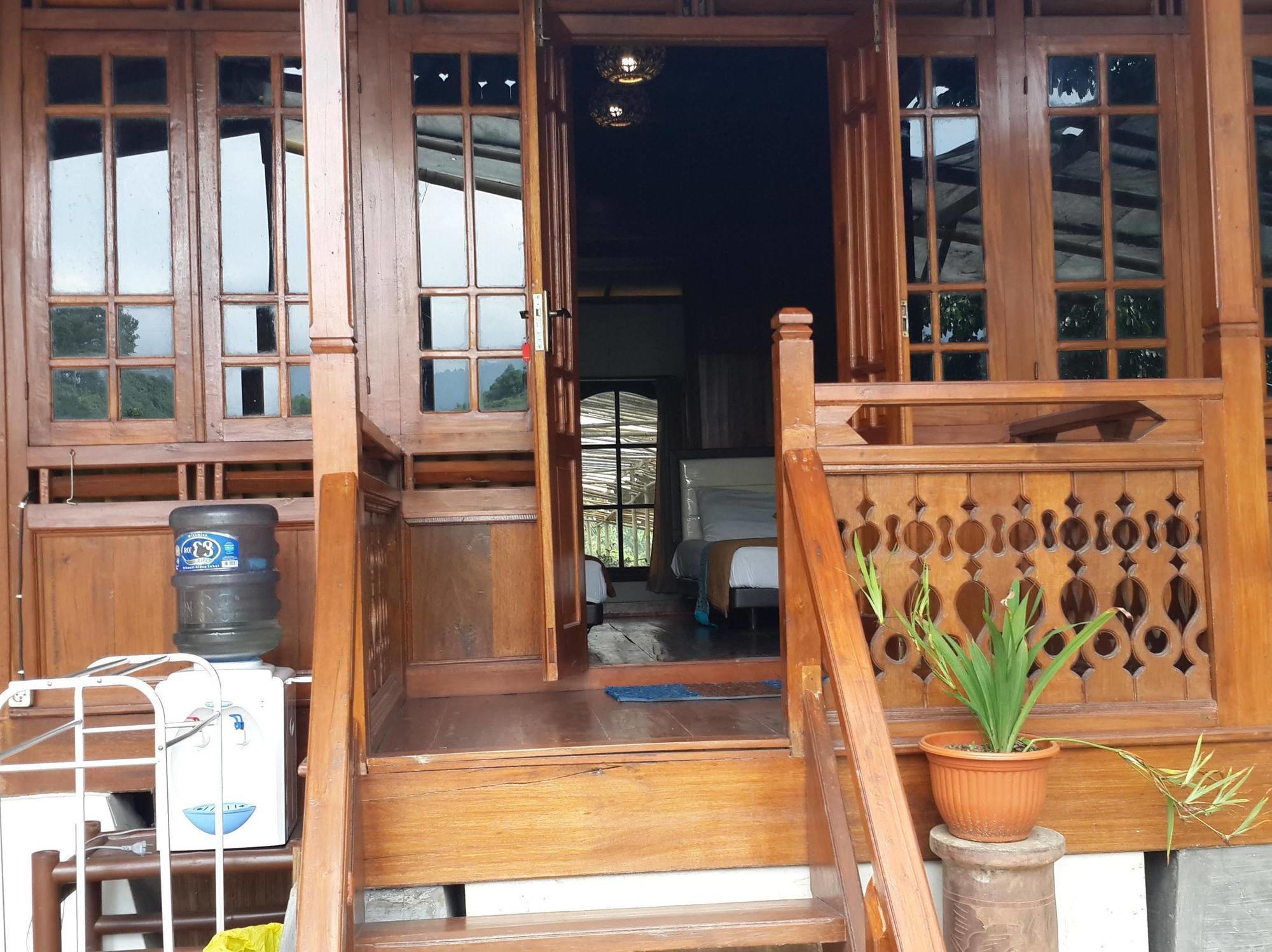 Bantal Guling Villa Lembang Dış mekan fotoğraf