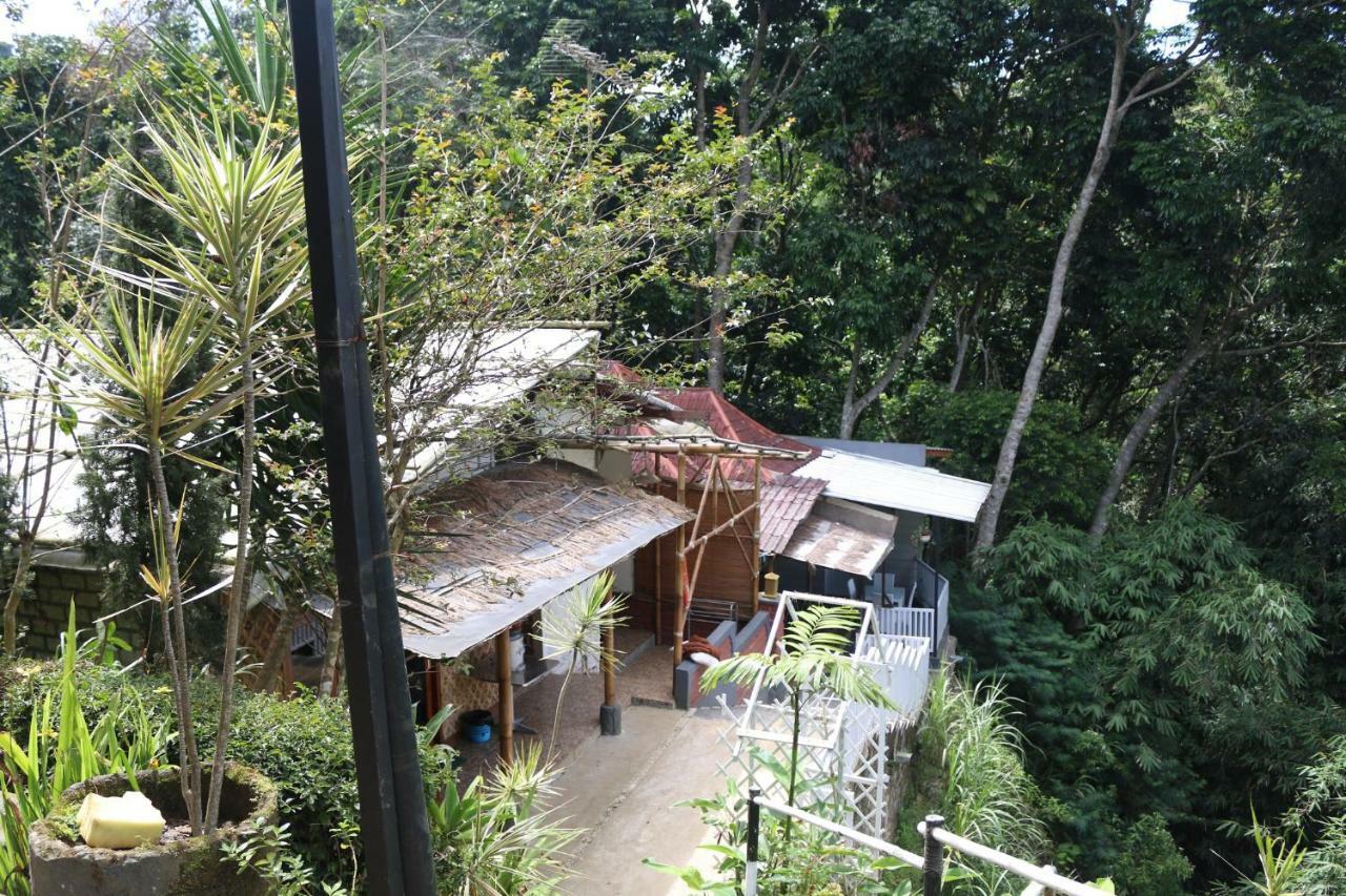 Bantal Guling Villa Lembang Dış mekan fotoğraf