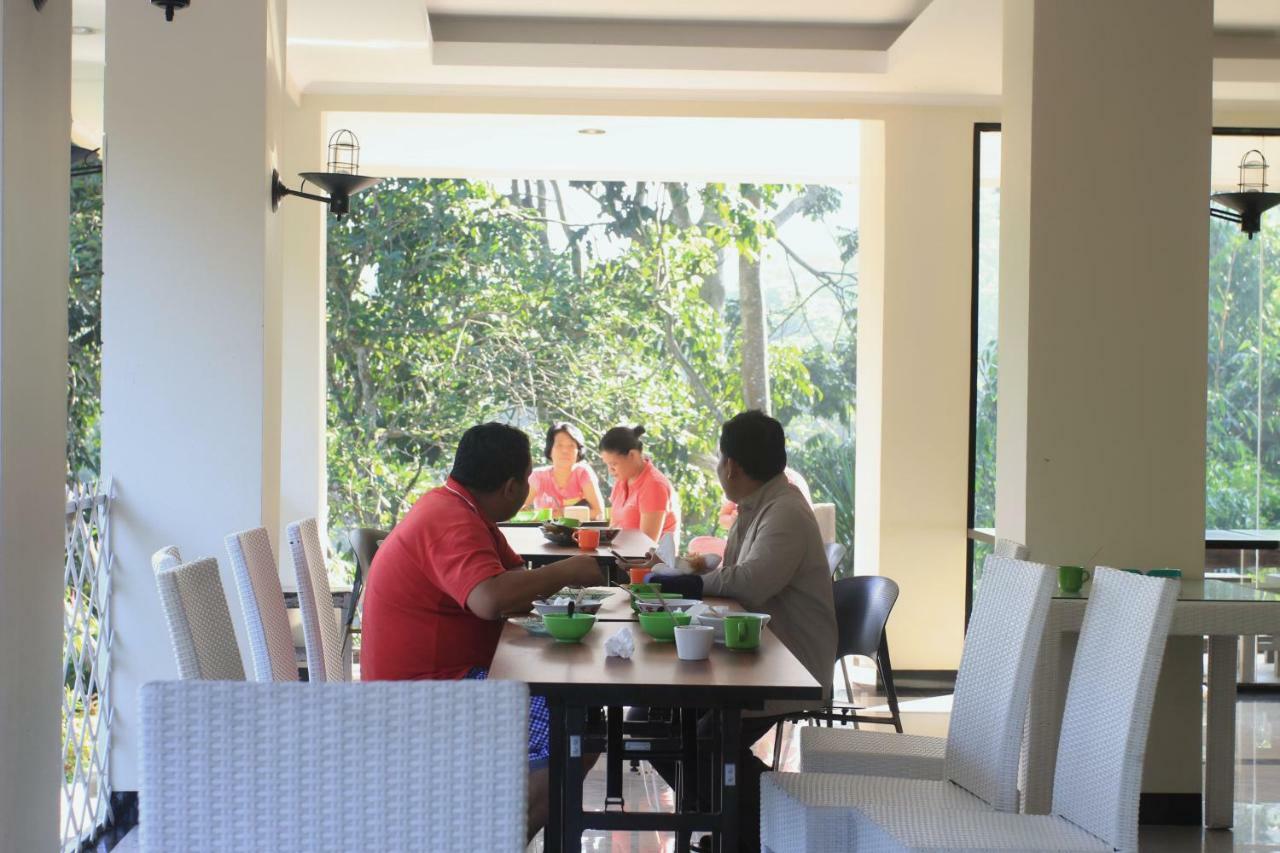 Bantal Guling Villa Lembang Dış mekan fotoğraf